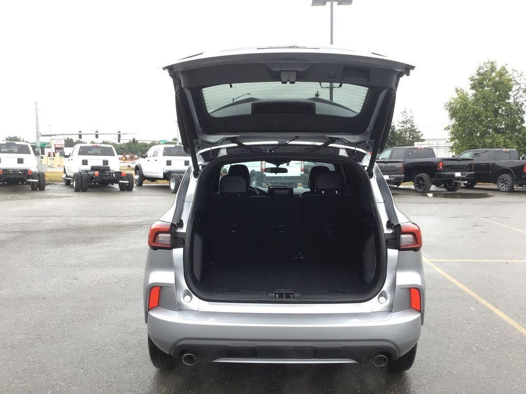 used 2024 Ford Escape car, priced at $25,775