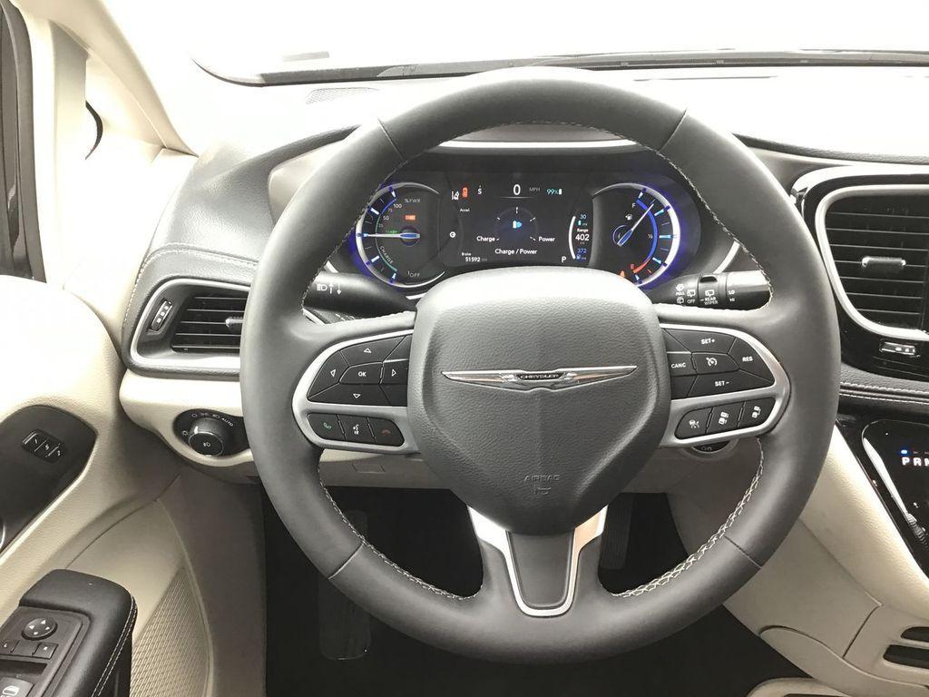 used 2024 Chrysler Pacifica Hybrid car, priced at $31,775