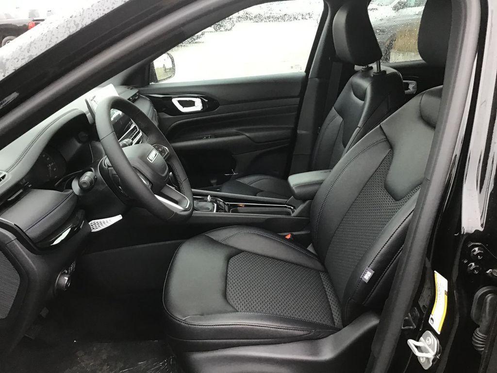 new 2026 Jeep Compass car, priced at $33,592