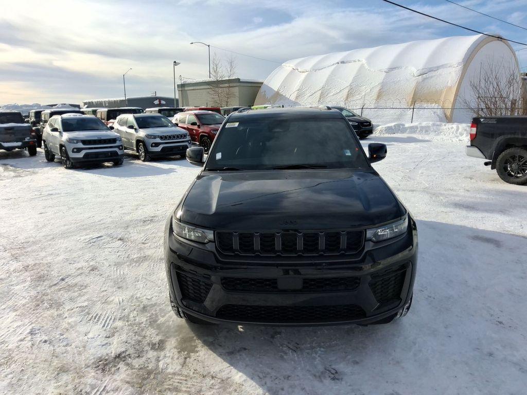 new 2026 Jeep Grand Cherokee car, priced at $47,760
