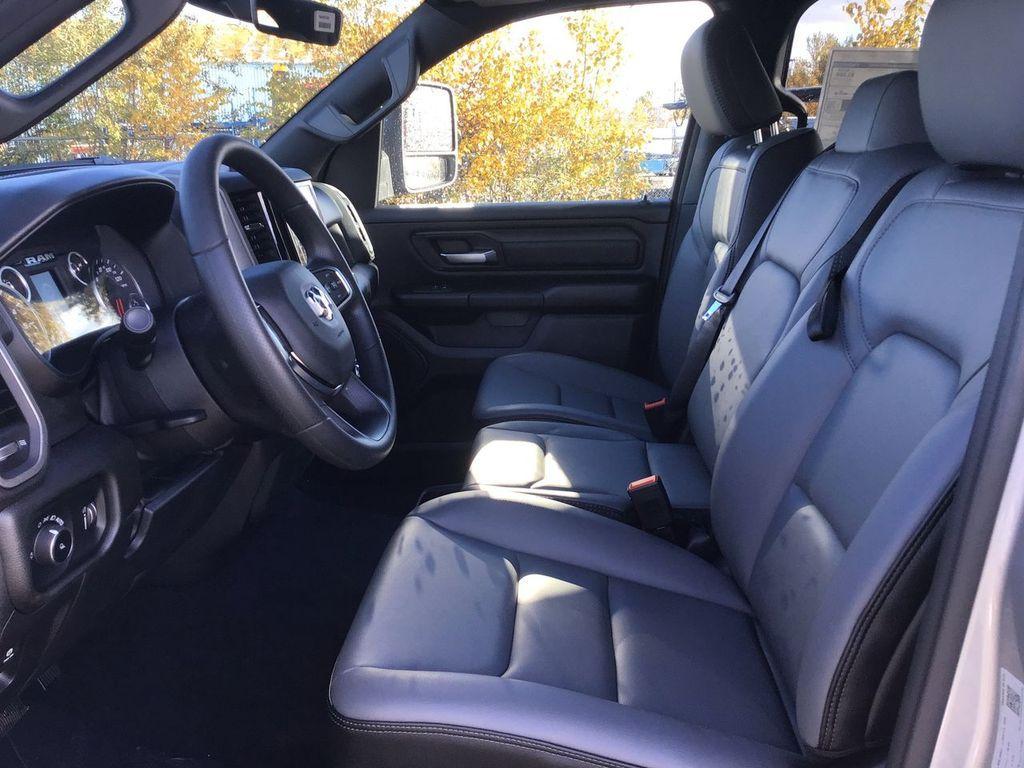 new 2025 Ram 1500 car, priced at $41,852