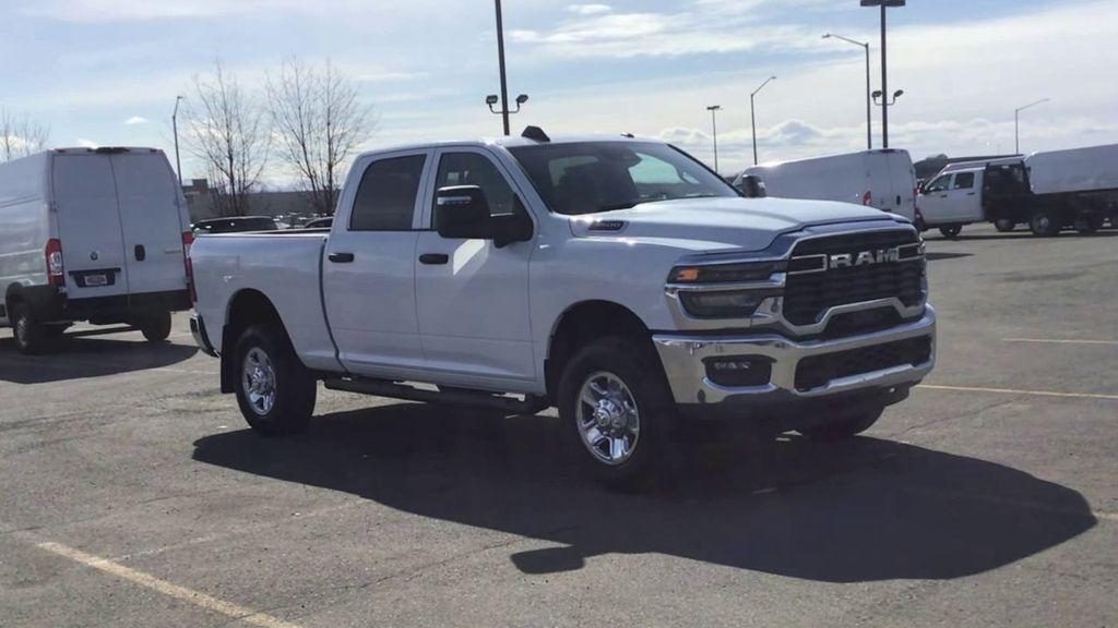 new 2025 Ram 3500 car, priced at $58,006