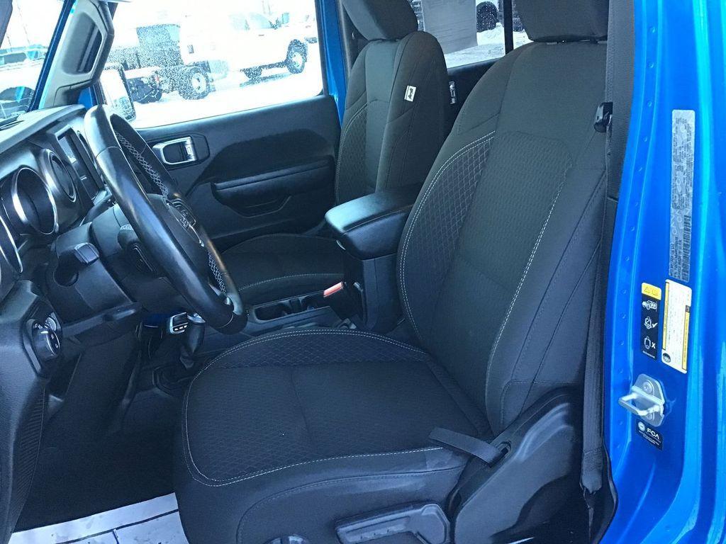 used 2021 Jeep Gladiator car, priced at $33,775