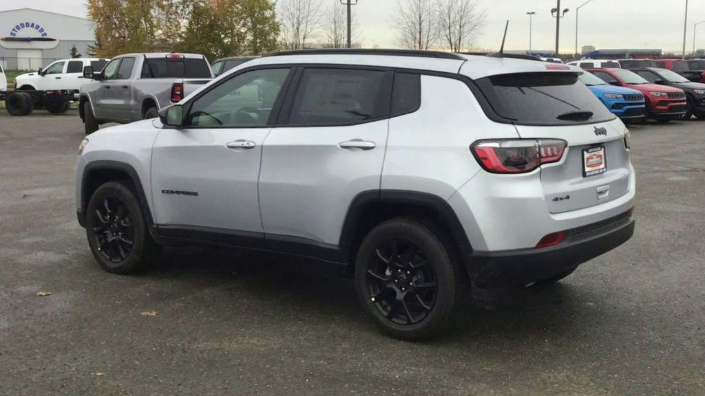 new 2026 Jeep Compass car, priced at $33,592