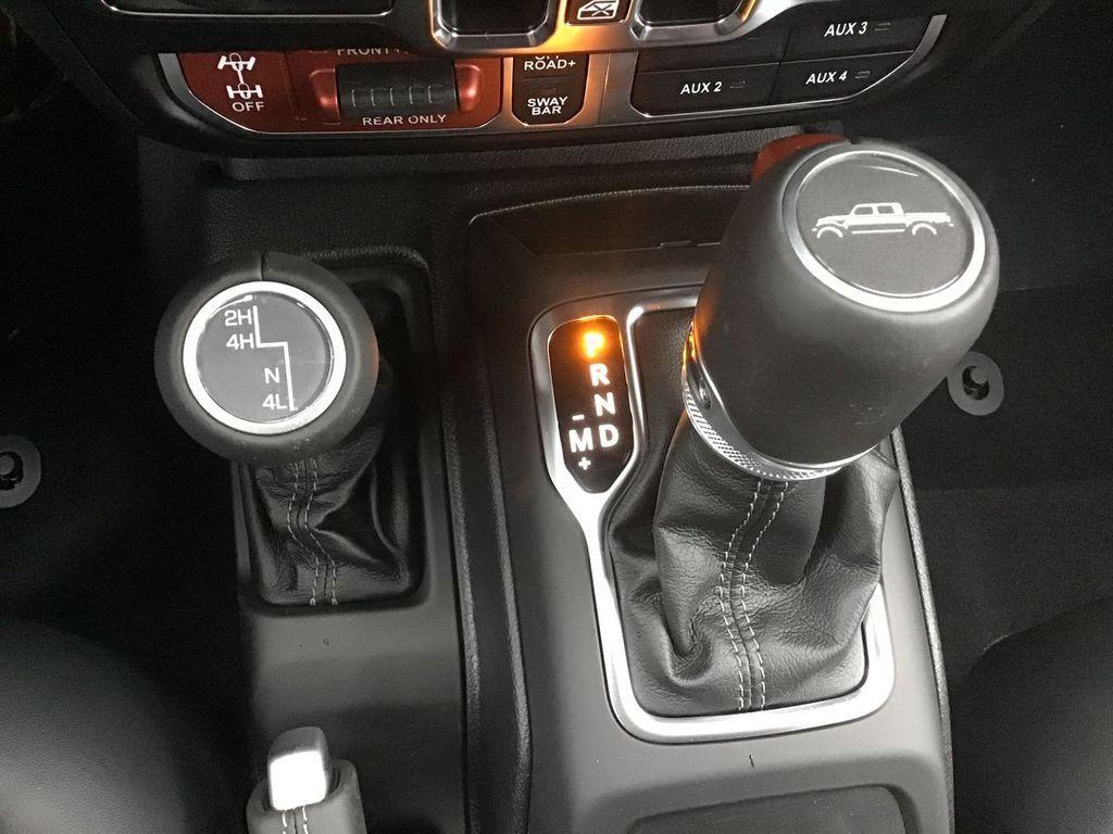 new 2025 Jeep Gladiator car, priced at $49,133