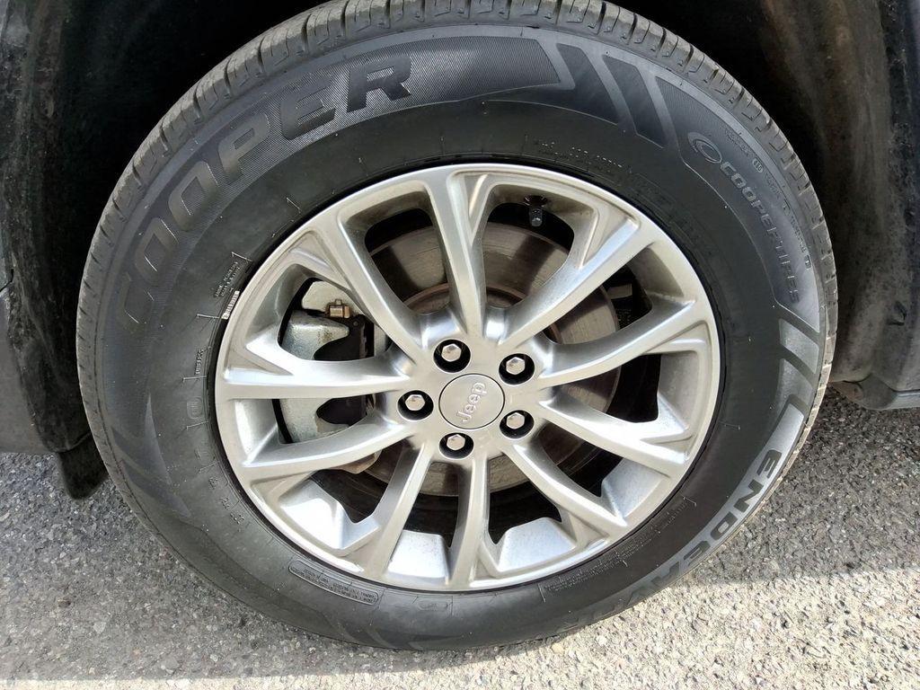 used 2022 Jeep Cherokee car