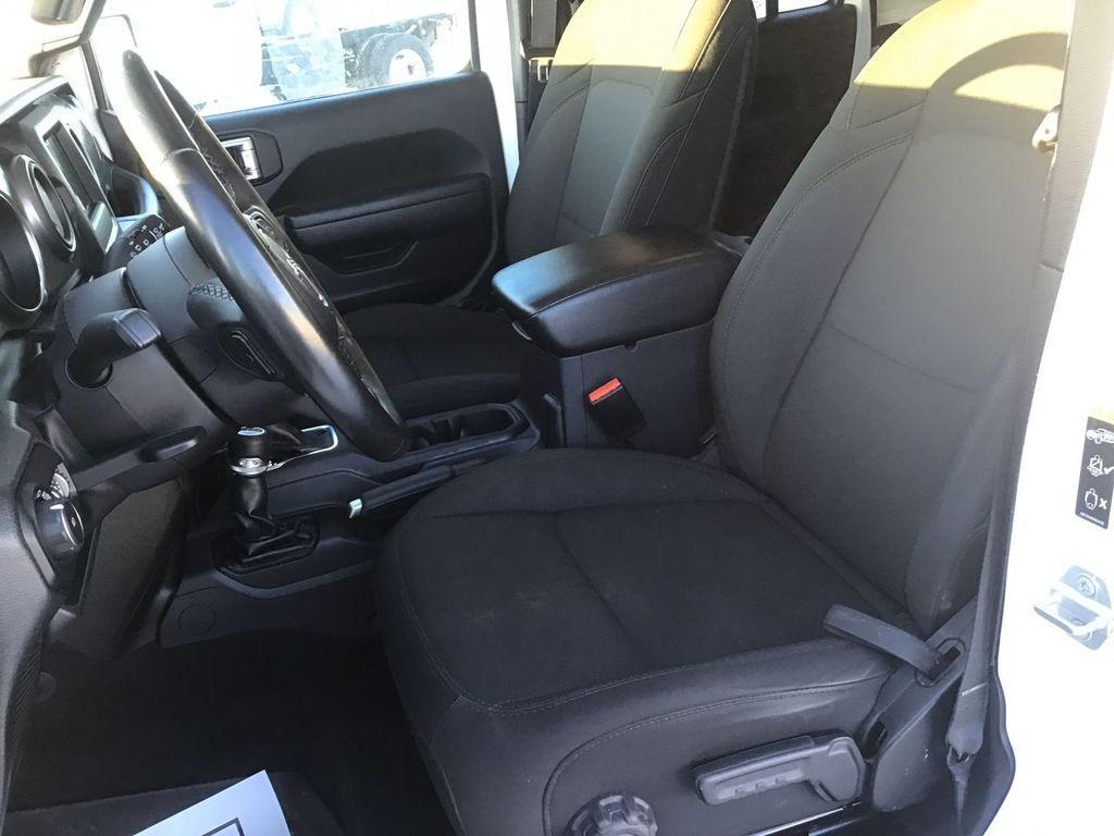 used 2022 Jeep Wrangler Unlimited car, priced at $27,775