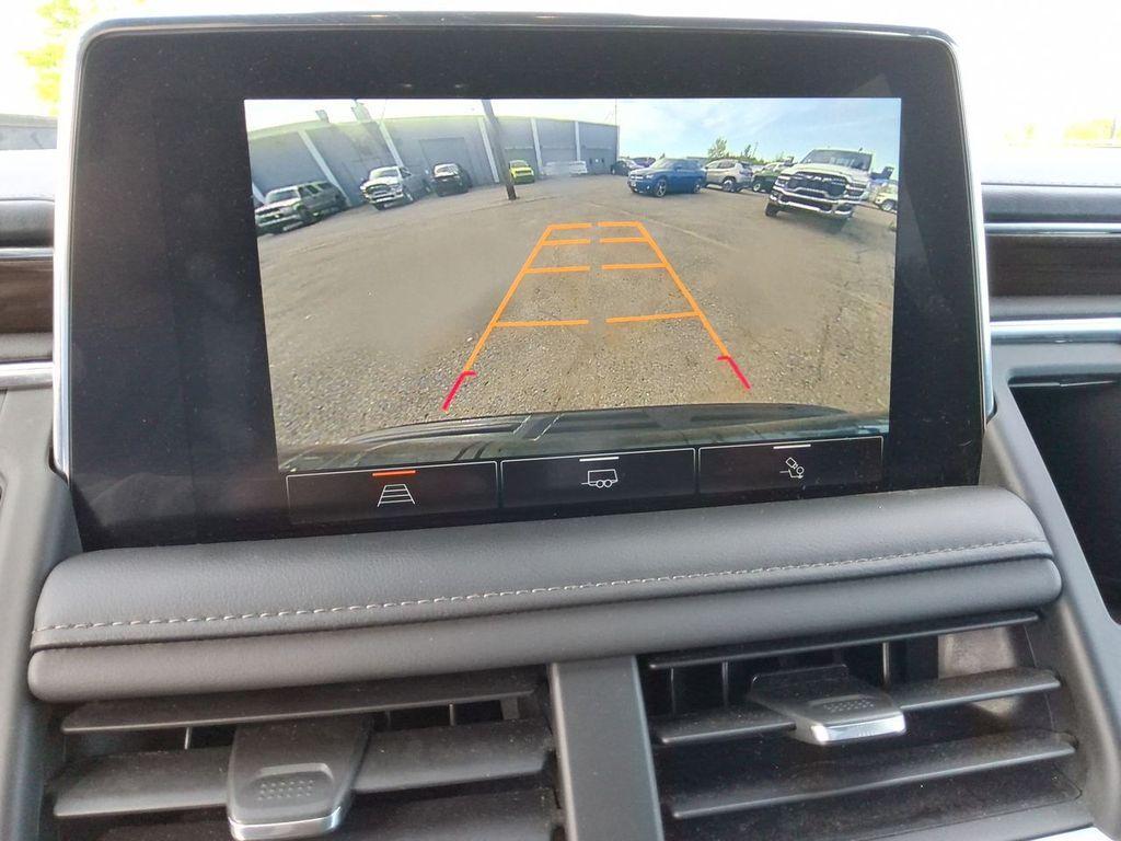 used 2022 GMC Yukon XL car