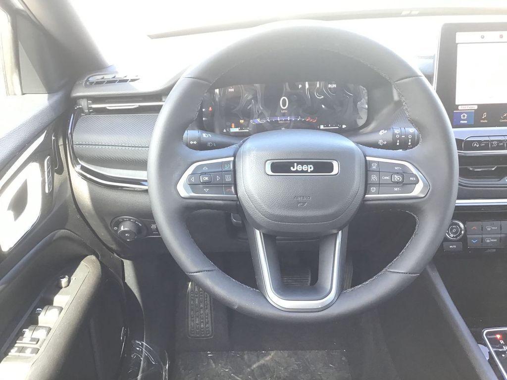new 2025 Jeep Compass car, priced at $34,780