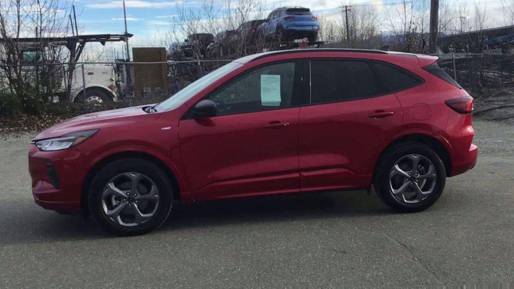 used 2024 Ford Escape car