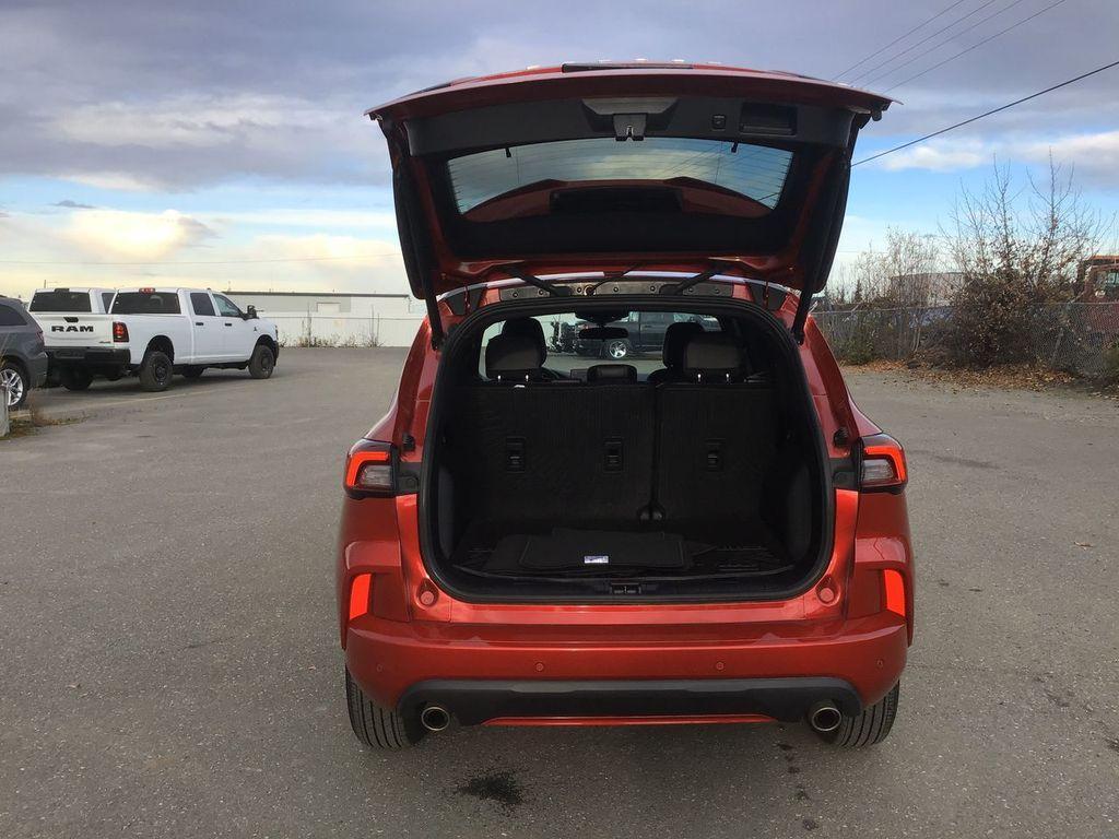 used 2024 Ford Escape car