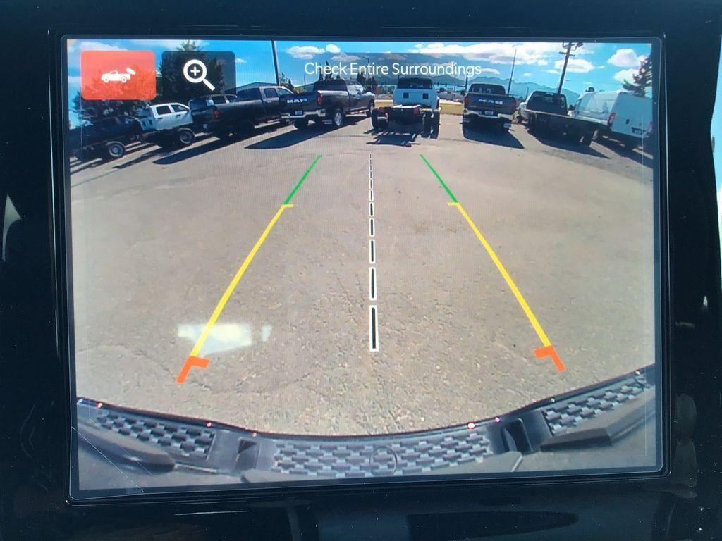 2025 Diamond Black RAM 1500