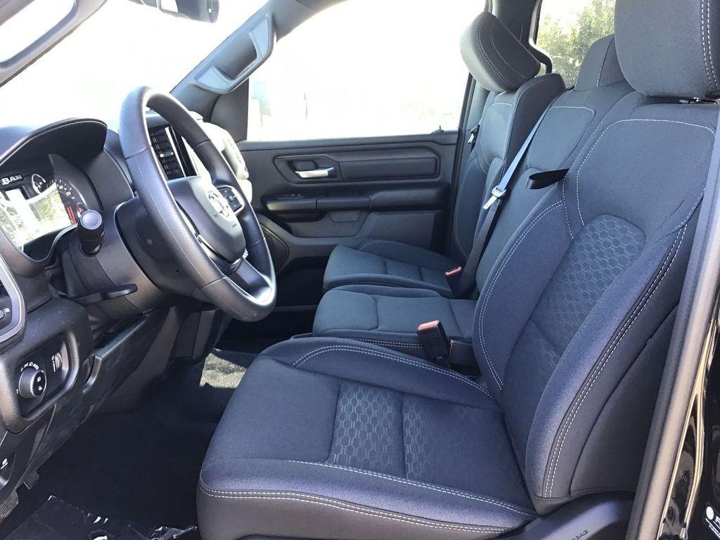 2025 Diamond Black RAM 1500