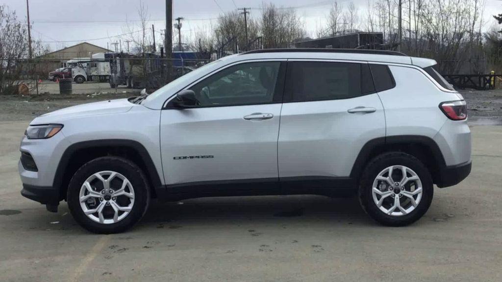 new 2025 Jeep Compass car, priced at $31,987