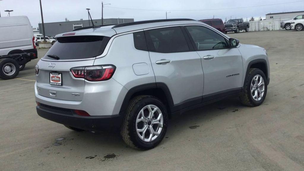 new 2025 Jeep Compass car, priced at $31,987