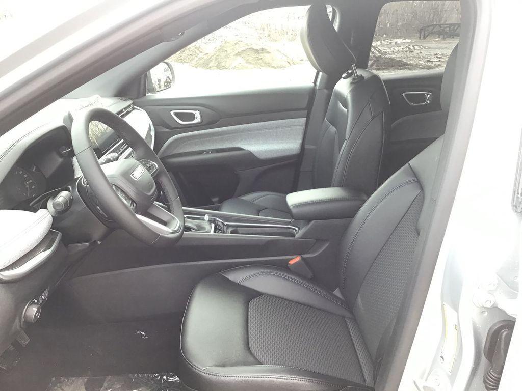 new 2025 Jeep Compass car, priced at $31,987