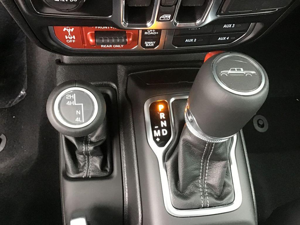 new 2025 Jeep Gladiator car, priced at $51,133