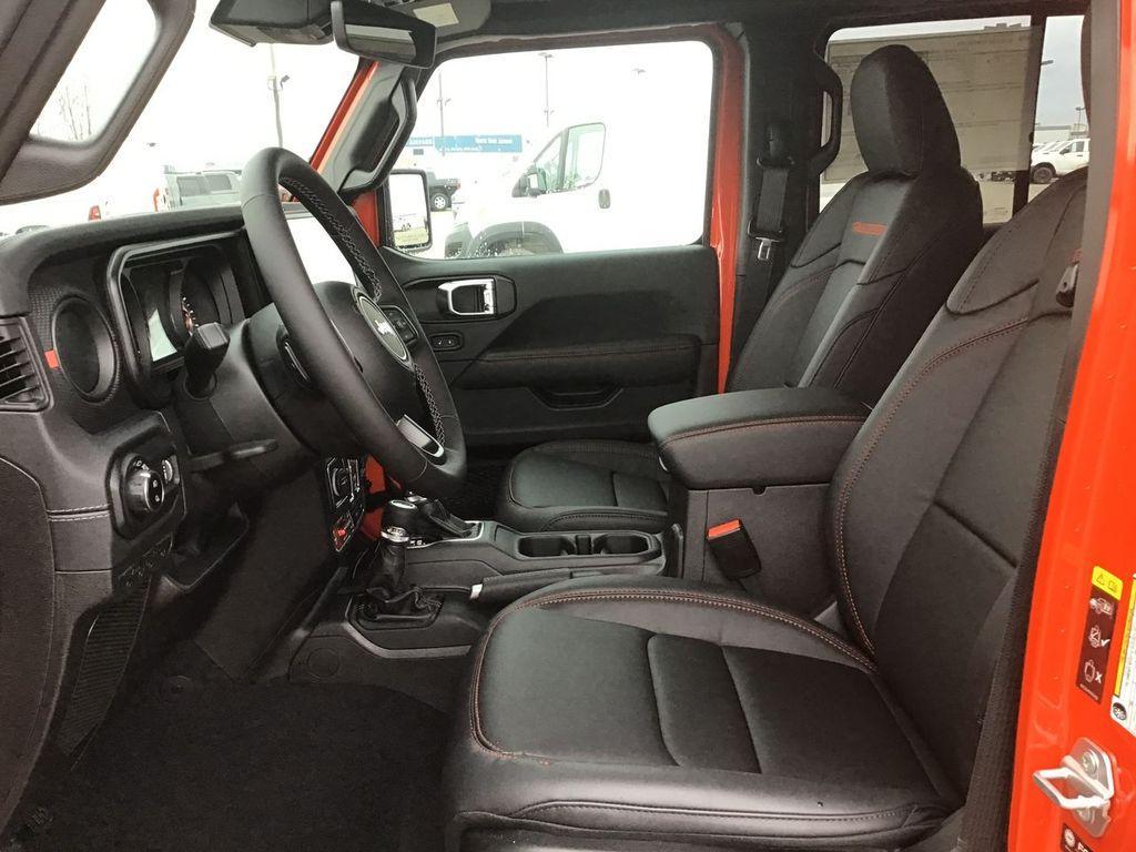 new 2025 Jeep Gladiator car, priced at $51,133