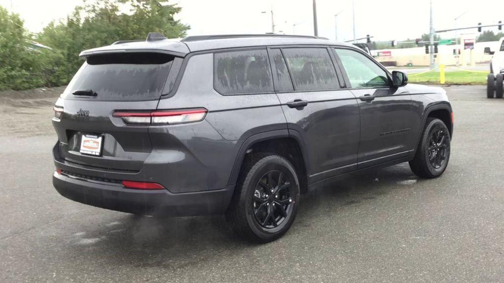 new 2025 Jeep Grand Cherokee L car, priced at $41,474