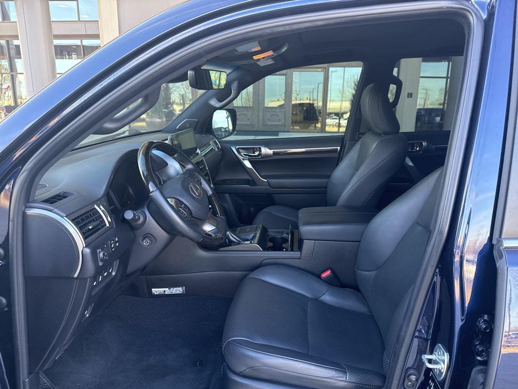 used 2023 Lexus GX 460 car, priced at $58,930