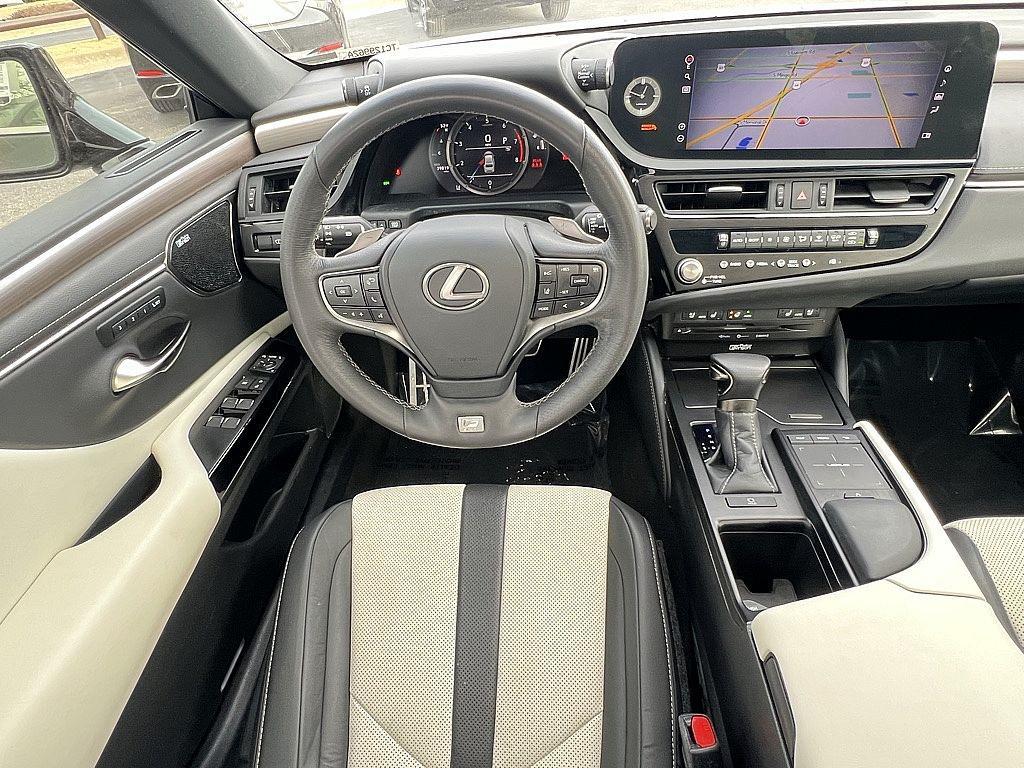 used 2022 Lexus ES 350 car, priced at $40,911