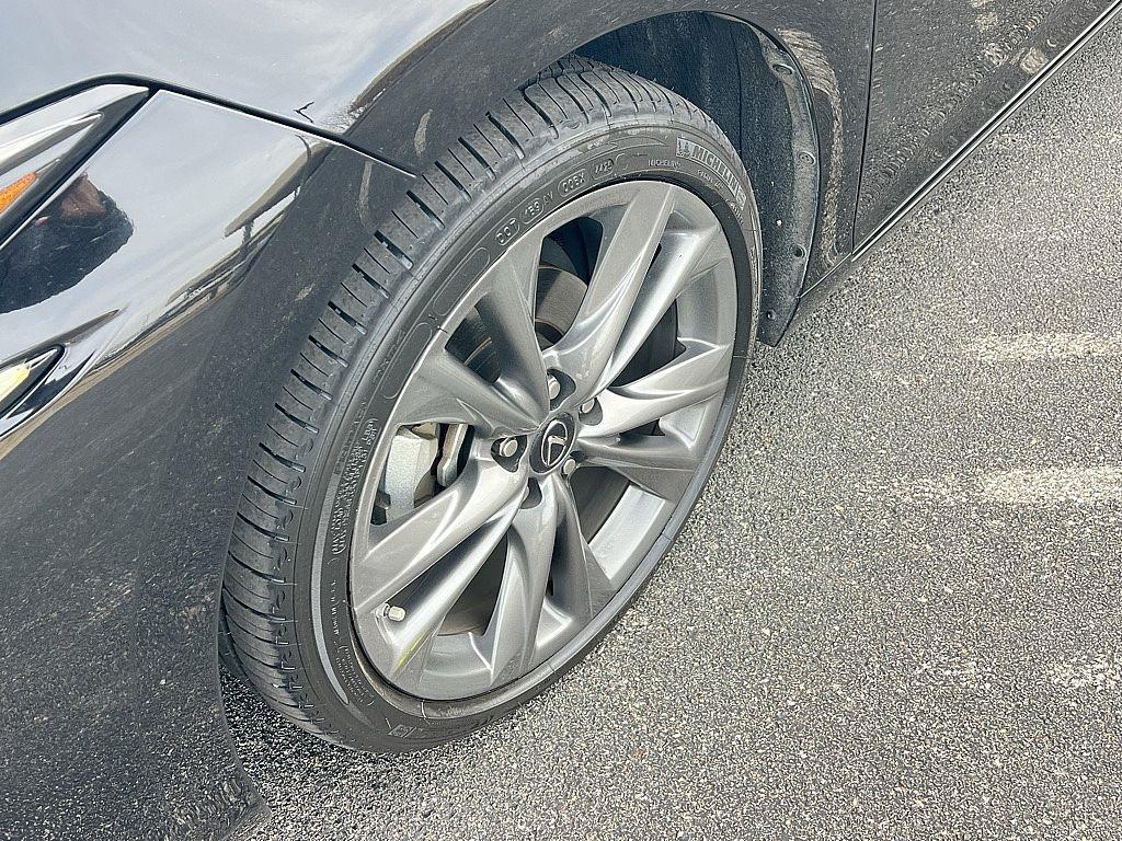 used 2022 Lexus ES 350 car, priced at $40,911