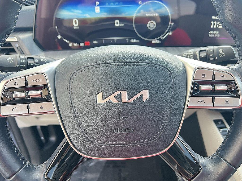 used 2023 Kia Telluride car, priced at $32,932