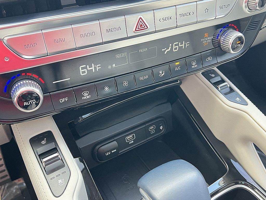 used 2023 Kia Telluride car, priced at $32,932