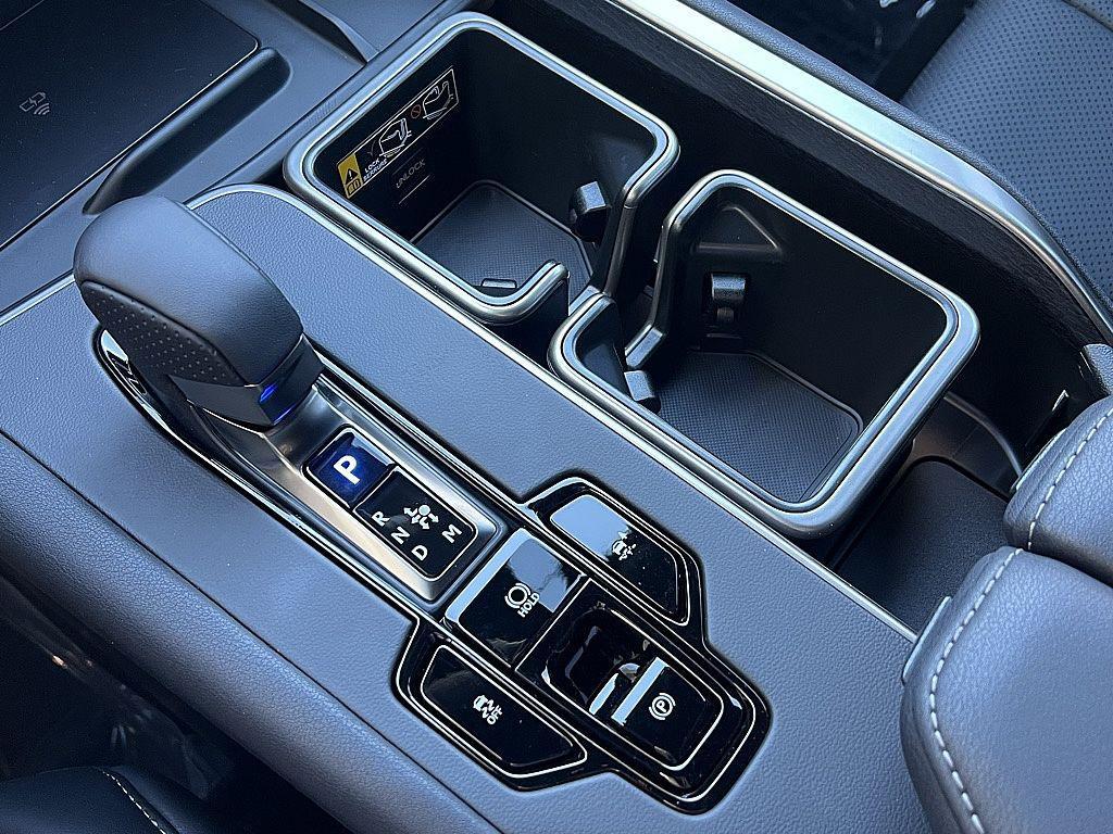 new 2026 Lexus TX 500h car, priced at $76,688