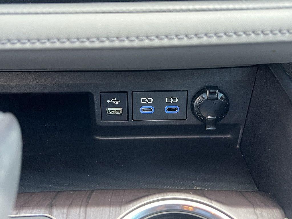 used 2022 Toyota Highlander car, priced at $36,411