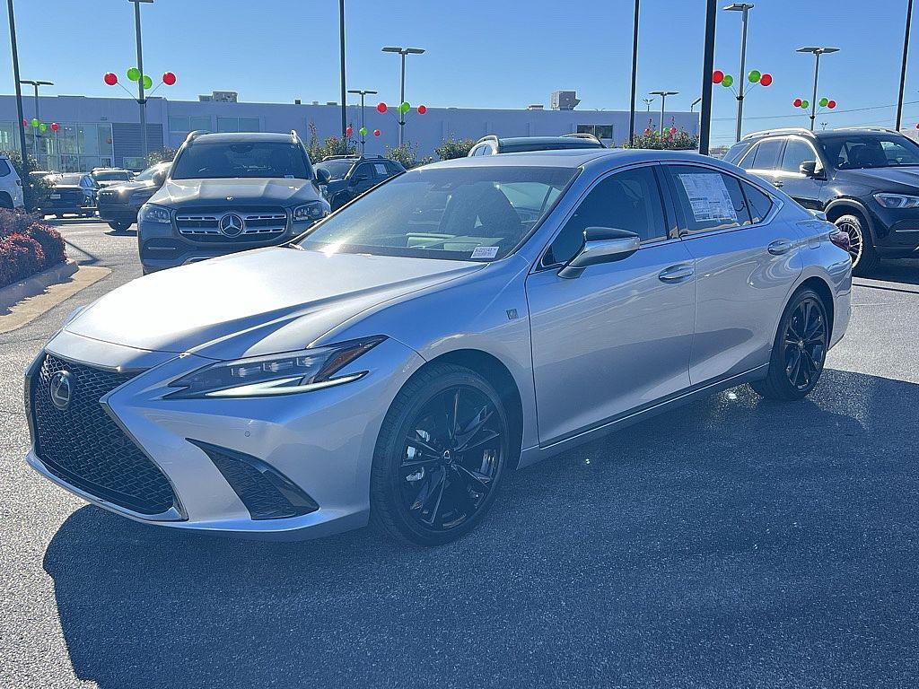 new 2025 Lexus ES 350 car, priced at $53,305