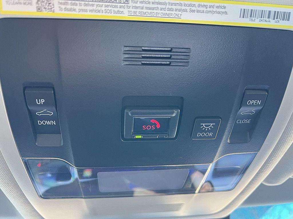 new 2025 Lexus ES 350 car, priced at $53,305