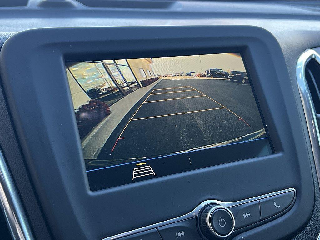 used 2019 Chevrolet Equinox car, priced at $16,743