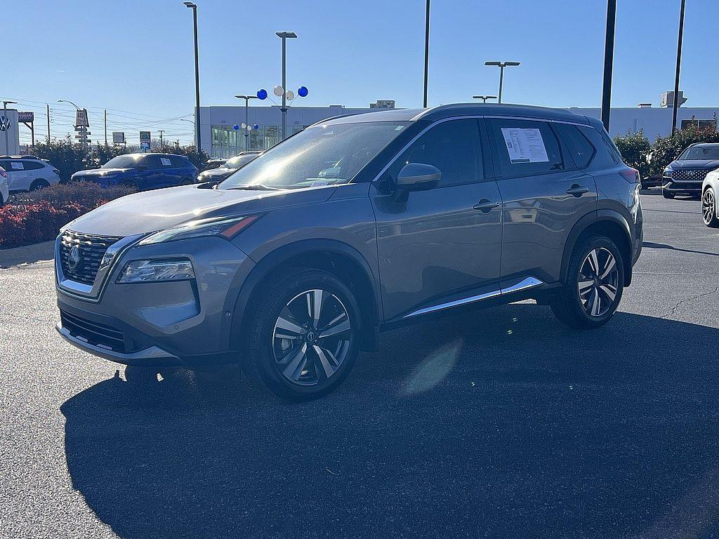 used 2023 Nissan Rogue car, priced at $22,443