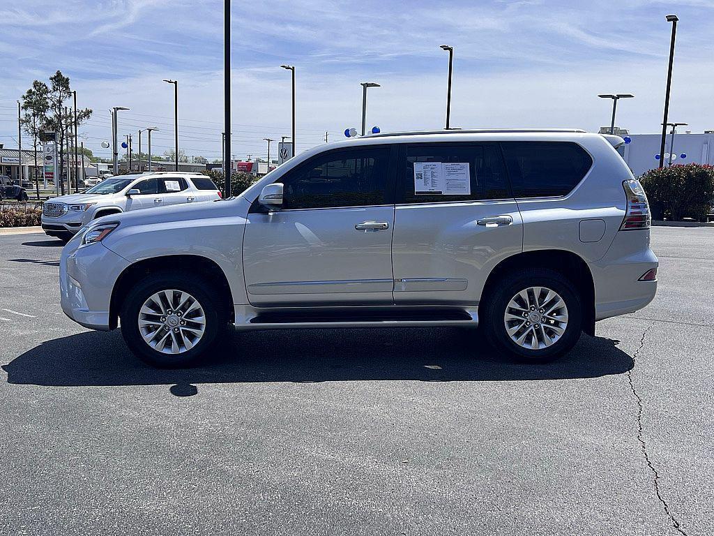 used 2017 Lexus GX 460 car, priced at $26,259