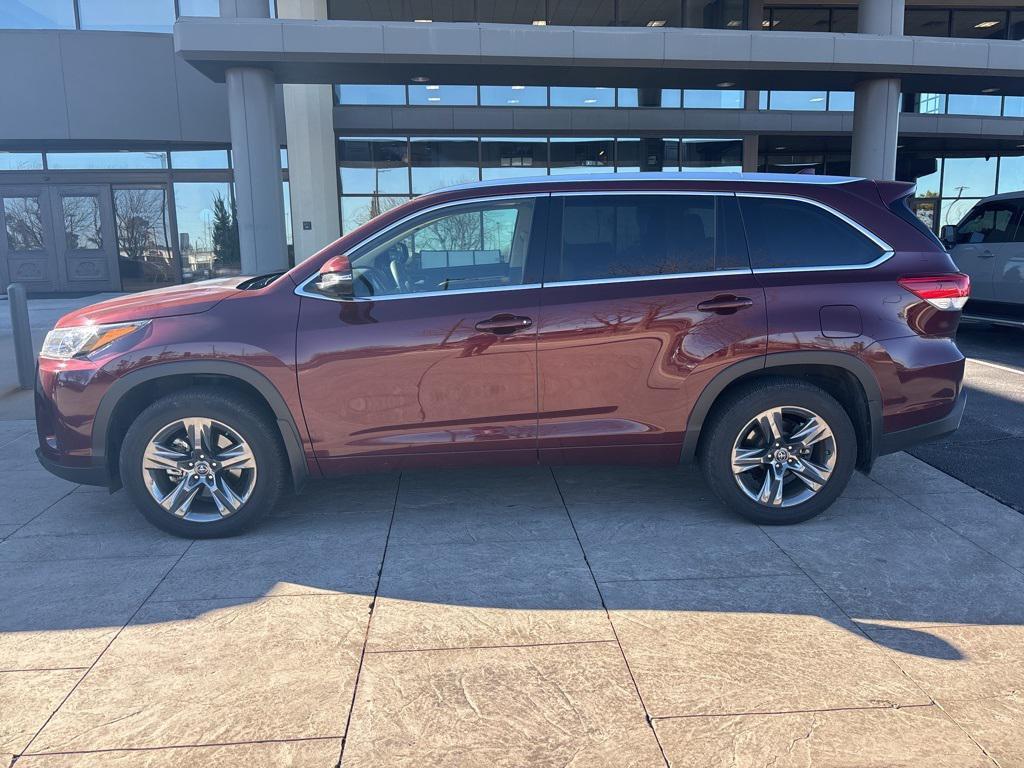 used 2019 Toyota Highlander car