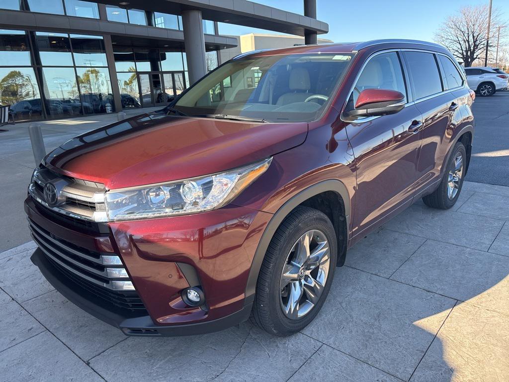used 2019 Toyota Highlander car