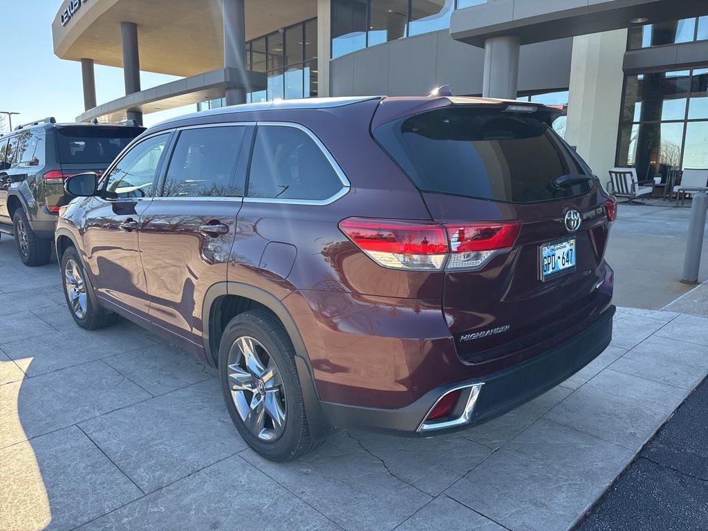 used 2019 Toyota Highlander car