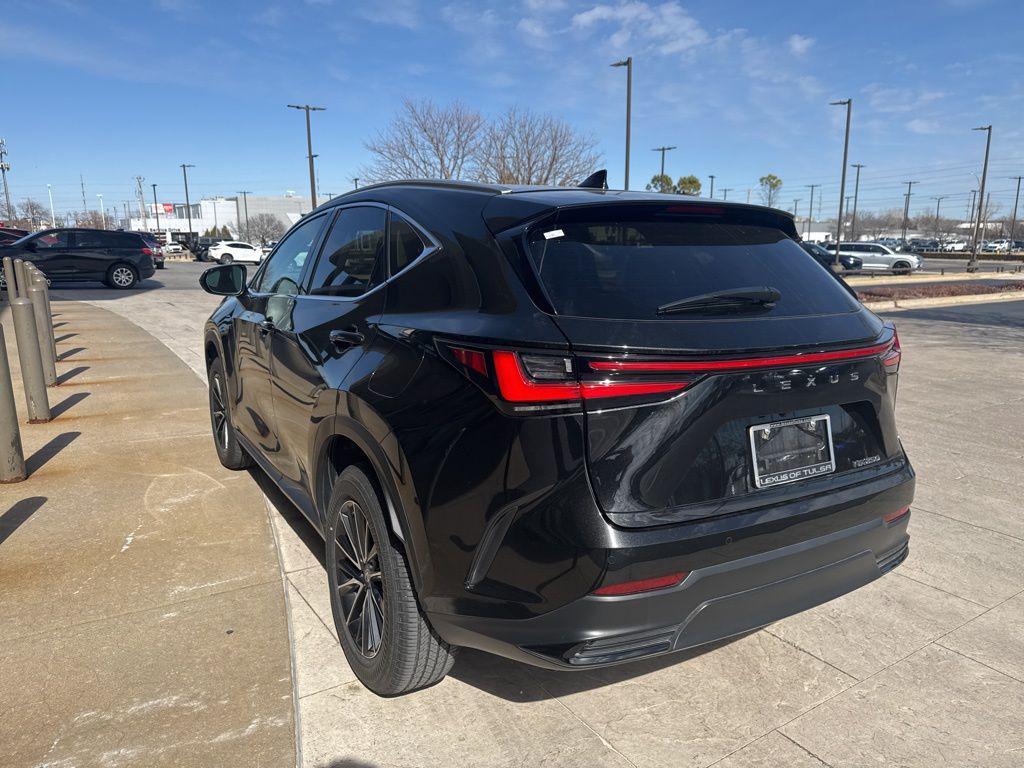 used 2025 Lexus NX 250 car, priced at $40,041