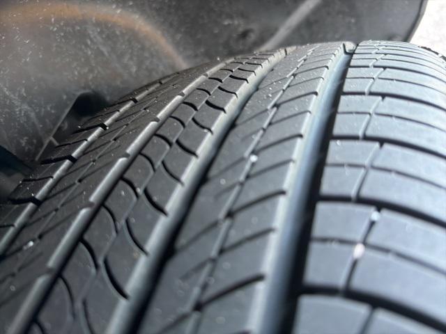 used 2025 Chevrolet Trax car, priced at $18,998