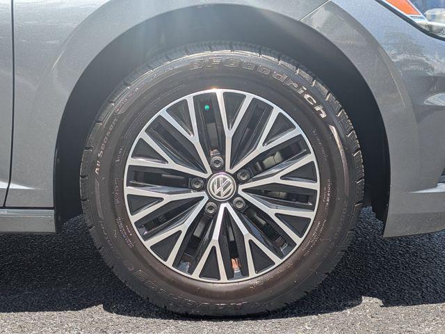 used 2021 Volkswagen Jetta car, priced at $10,276
