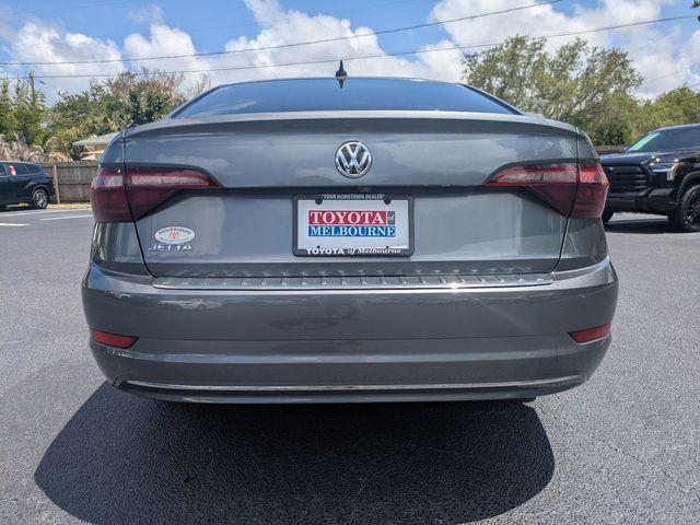 used 2021 Volkswagen Jetta car, priced at $10,276