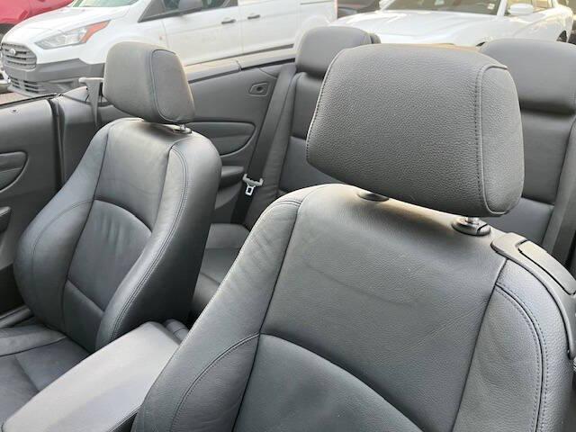 used 2009 BMW 135 car, priced at $10,990