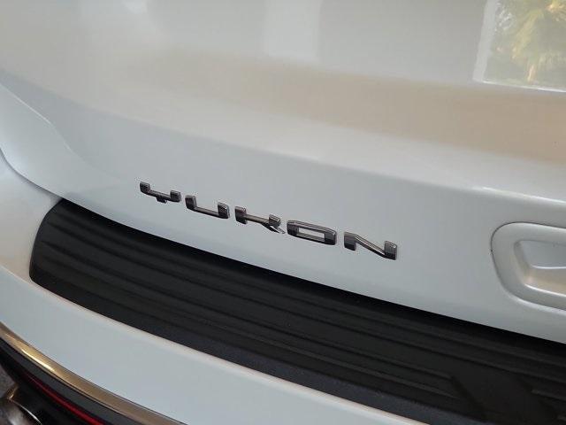 used 2022 GMC Yukon XL car, priced at $51,895