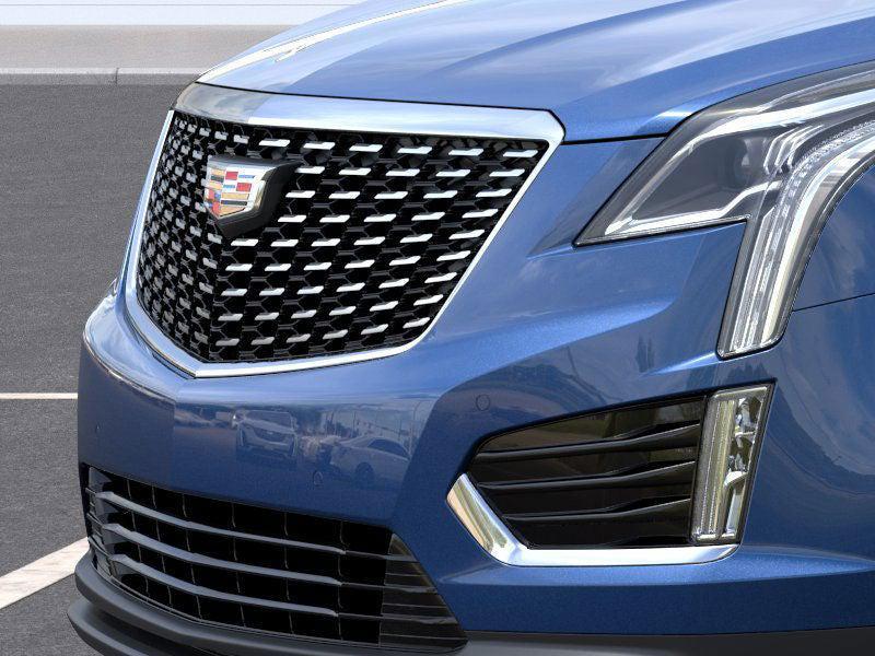 new 2025 Cadillac XT5 car, priced at $45,590