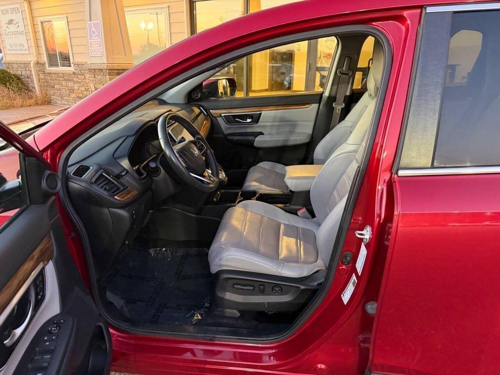 used 2021 Honda CR-V car, priced at $27,747