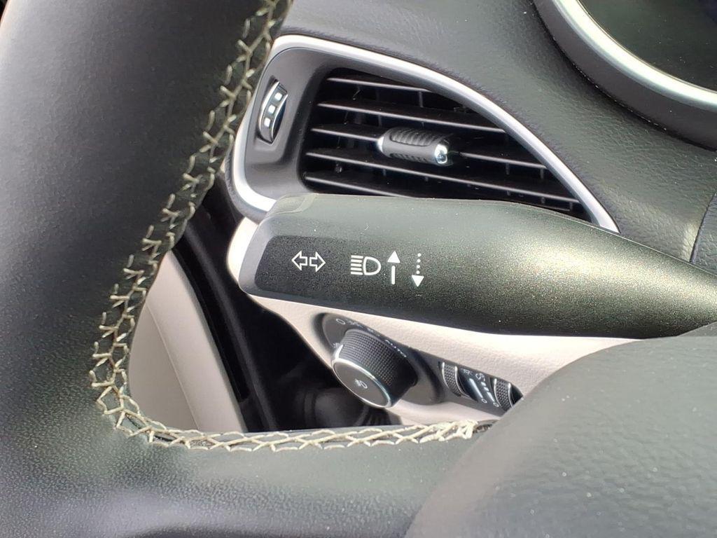 used 2024 Chrysler Pacifica car, priced at $25,350