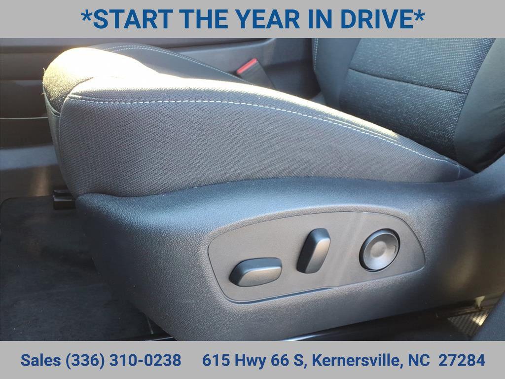 new 2026 Chevrolet Traverse car, priced at $42,205