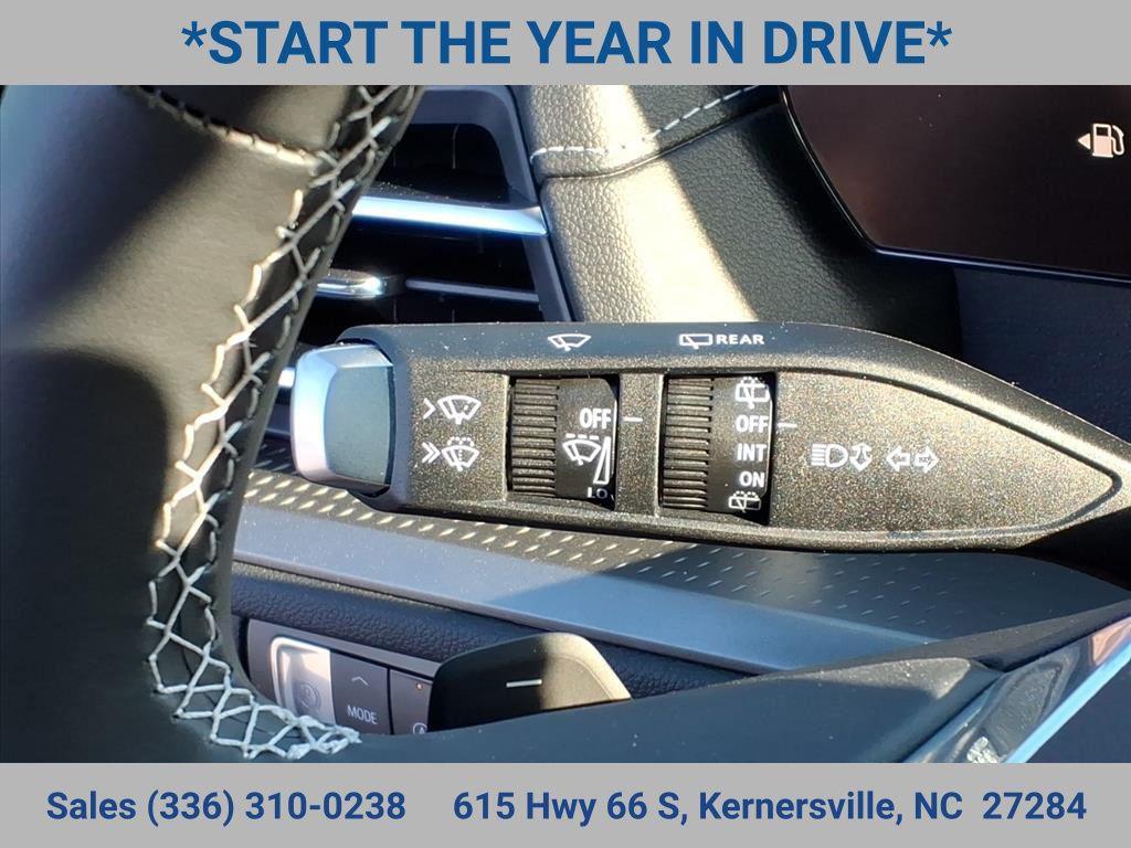 new 2026 Chevrolet Traverse car, priced at $38,920