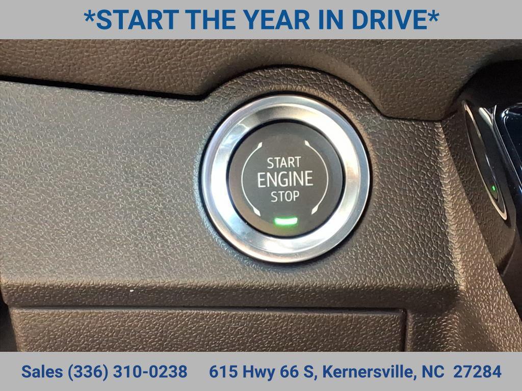 new 2026 Chevrolet Traverse car, priced at $38,920